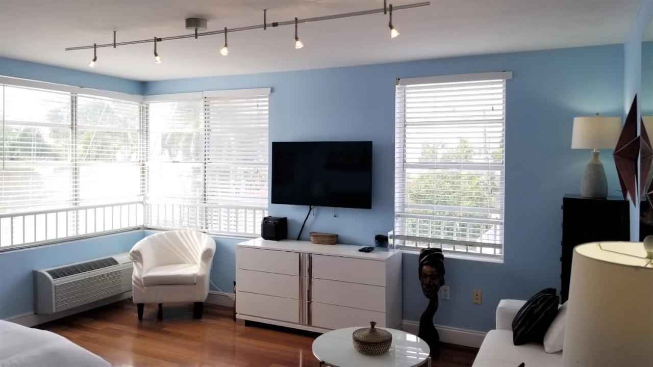 Spacious Private Sobe Studio Miami Beach Exterior photo