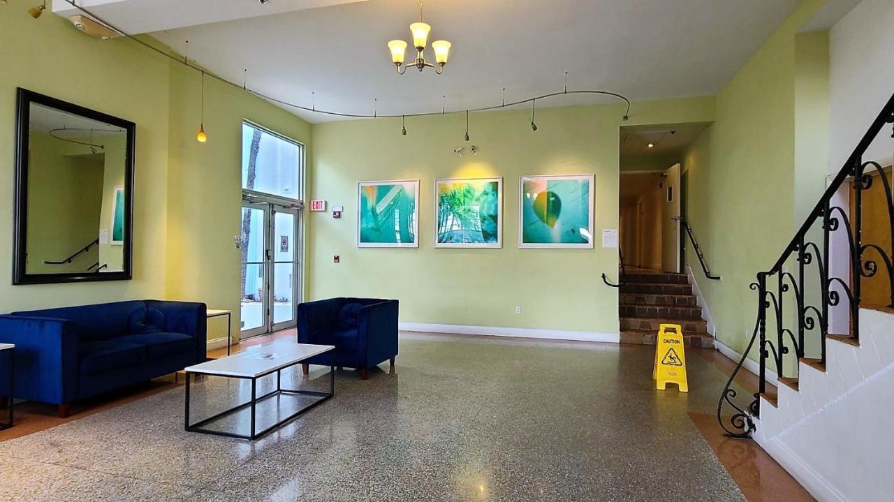 Spacious Private Sobe Studio Miami Beach Exterior photo